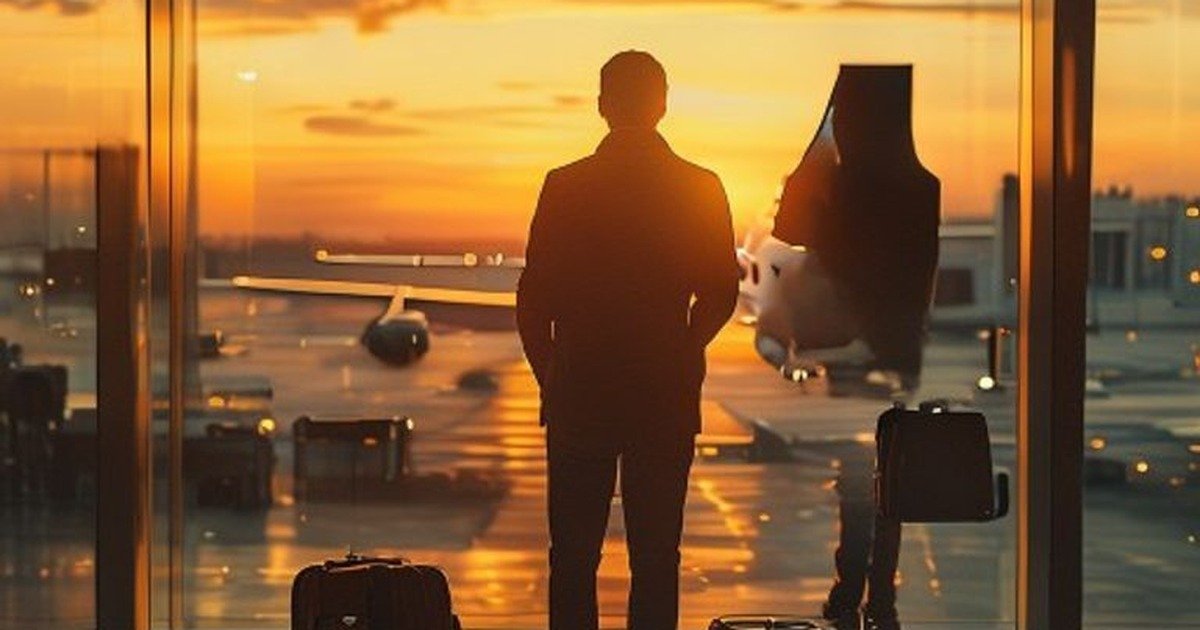 English (US) edition — The U.S. Traveler's eSIM Field Guide